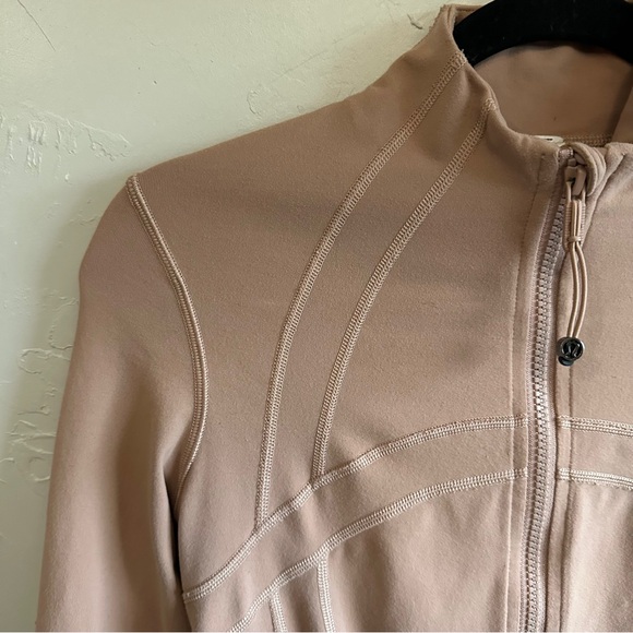 Lululemon Define Jacket *Luon Maybe Pink Clay Size 6 Very Light Pinkish Tan - Picture 13 of 15